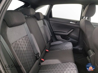9 - Volkswagen Taigo eschini auto