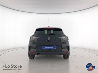 5 - Renault Clio eschini auto