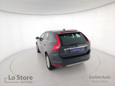 5 - Volvo XC60 eschini auto