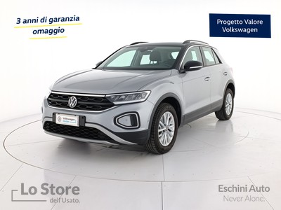 1 - Volkswagen T-Roc eschini auto