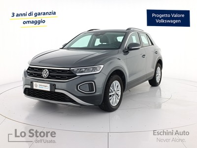 1 - Volkswagen T-Roc eschini auto