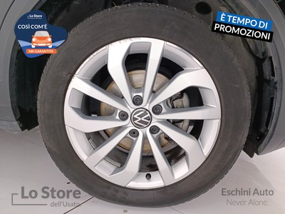 8 - Volkswagen T-Roc eschini auto