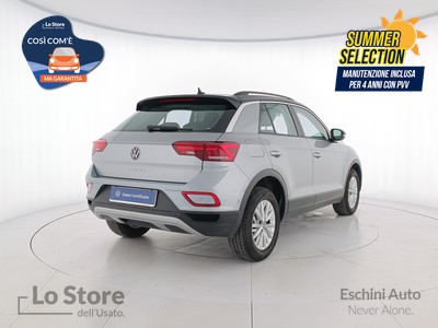 4 - Volkswagen T-Roc eschini auto
