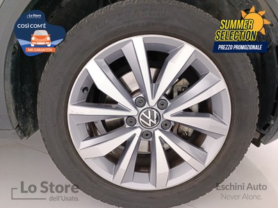 8 - Volkswagen T-Roc eschini auto