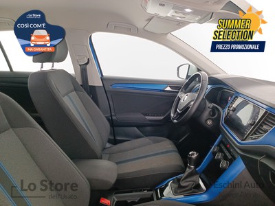 10 - Volkswagen T-Roc eschini auto