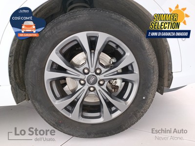 8 - Ford Kuga eschini auto
