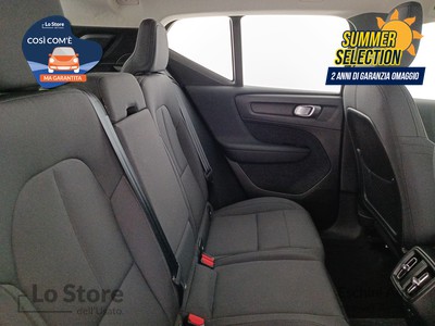 9 - Volvo XC40 eschini auto