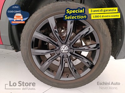 8 - Volkswagen T-Roc eschini auto