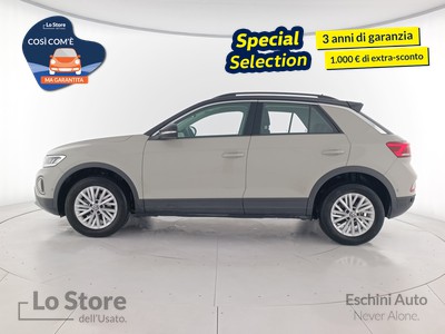 3 - Volkswagen T-Roc eschini auto