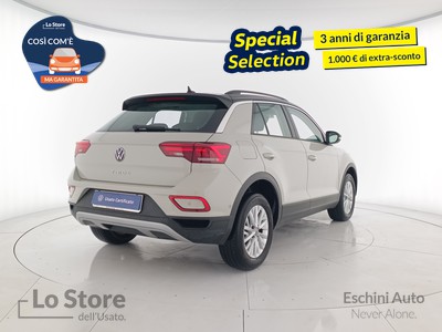 4 - Volkswagen T-Roc eschini auto