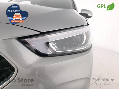 7 - Mg ZS eschini auto