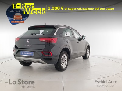 4 - Volkswagen T-Roc eschini auto