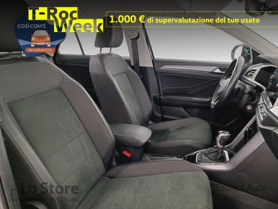 10 - Volkswagen T-Roc eschini auto
