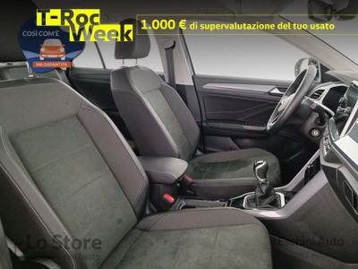 10 - Volkswagen T-Roc eschini auto