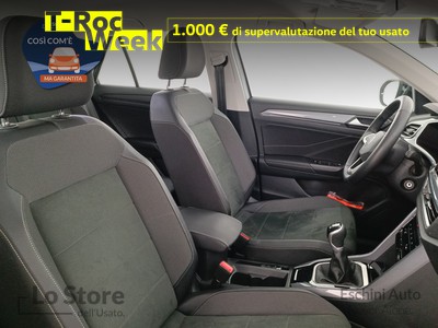 10 - Volkswagen T-Roc eschini auto