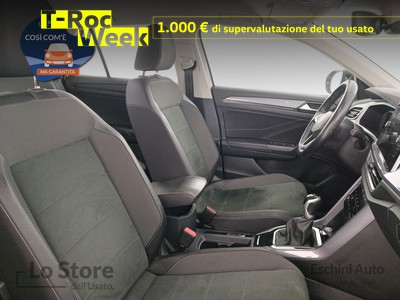 10 - Volkswagen T-Roc eschini auto
