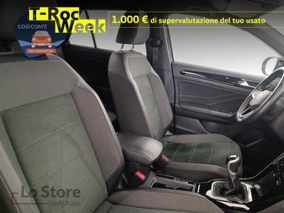 10 - Volkswagen T-Roc eschini auto