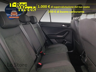 9 - Volkswagen T-Roc eschini auto