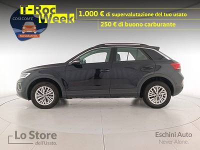 3 - Volkswagen T-Roc eschini auto