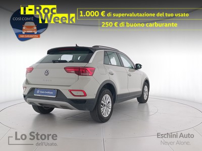 4 - Volkswagen T-Roc eschini auto