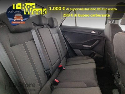 9 - Volkswagen T-Roc eschini auto