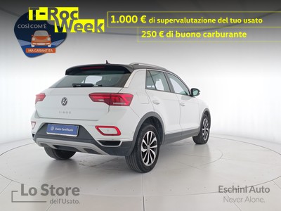 4 - Volkswagen T-Roc eschini auto