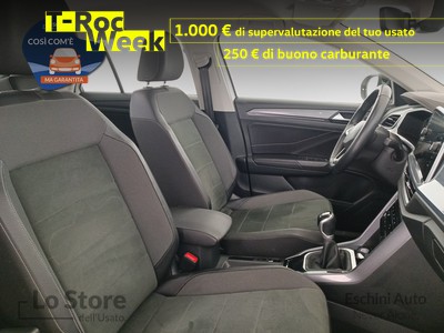 10 - Volkswagen T-Roc eschini auto