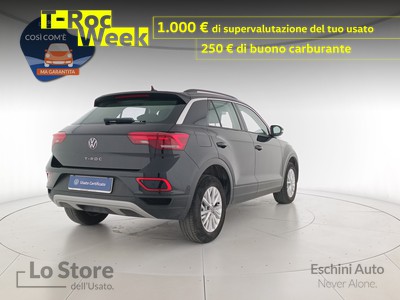 4 - Volkswagen T-Roc eschini auto
