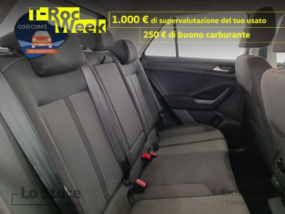 9 - Volkswagen T-Roc eschini auto