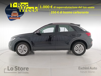 3 - Volkswagen T-Roc eschini auto