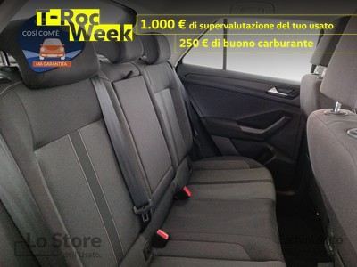9 - Volkswagen T-Roc eschini auto