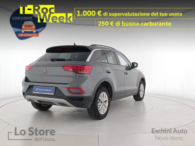 4 - Volkswagen T-Roc eschini auto