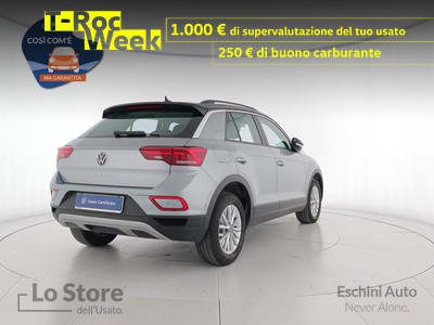 4 - Volkswagen T-Roc eschini auto