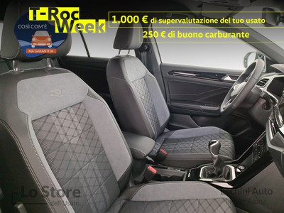 10 - Volkswagen T-Roc eschini auto