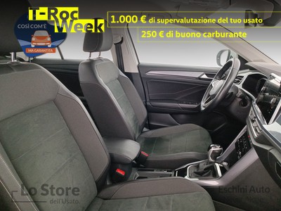 10 - Volkswagen T-Roc eschini auto