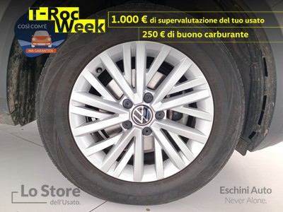 8 - Volkswagen T-Roc eschini auto