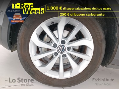 8 - Volkswagen T-Roc eschini auto