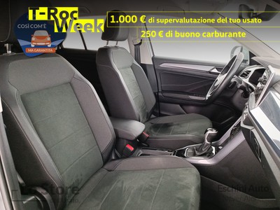 10 - Volkswagen T-Roc eschini auto