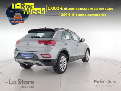 4 - Volkswagen T-Roc eschini auto