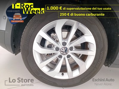 8 - Volkswagen T-Roc eschini auto
