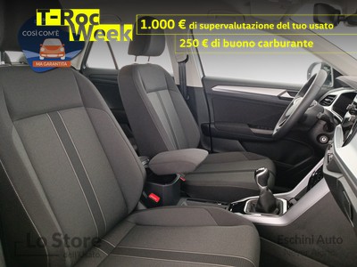 9 - Volkswagen T-Roc eschini auto