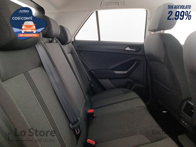 9 - Volkswagen T-Roc eschini auto
