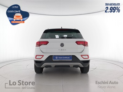 5 - Volkswagen T-Roc eschini auto