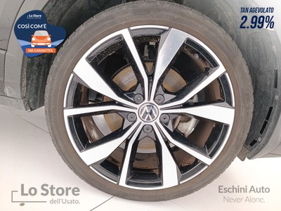 8 - Volkswagen T-Roc eschini auto