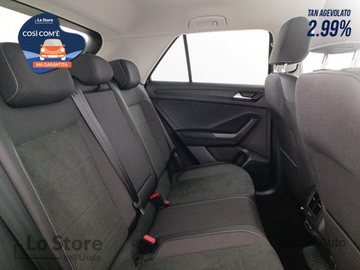 9 - Volkswagen T-Roc eschini auto