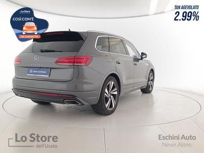 4 - Volkswagen Touareg eschini auto