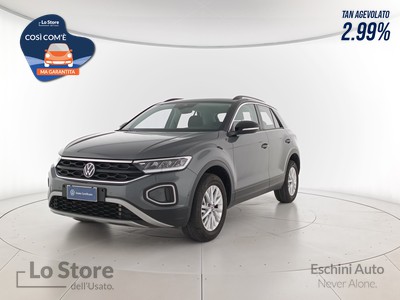 1 - Volkswagen T-Roc eschini auto