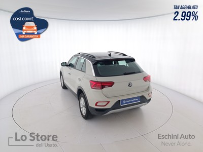 6 - Volkswagen T-Roc eschini auto
