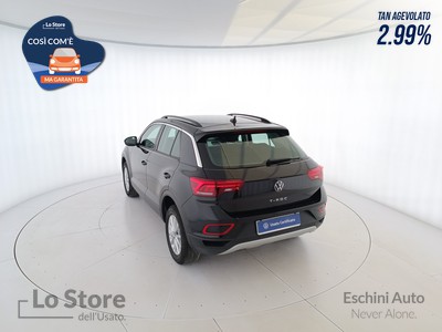 6 - Volkswagen T-Roc eschini auto