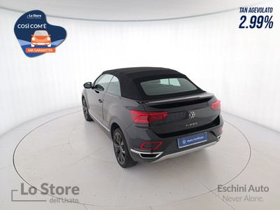 6 - Volkswagen T-Roc eschini auto